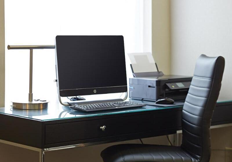 בית מלון כפרי Comfort Inn Lakeshore