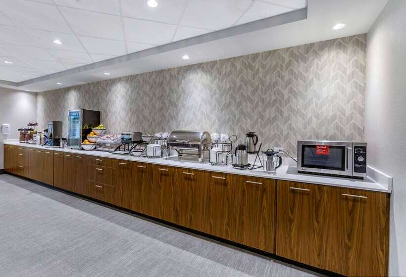 Отель Comfort Inn