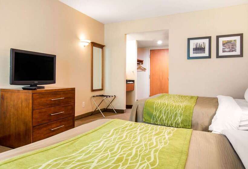 Отель Comfort Inn & Suites Shawinigan