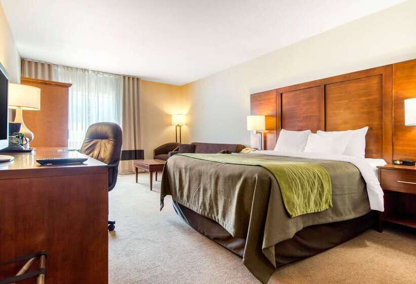 Отель Comfort Inn & Suites Shawinigan