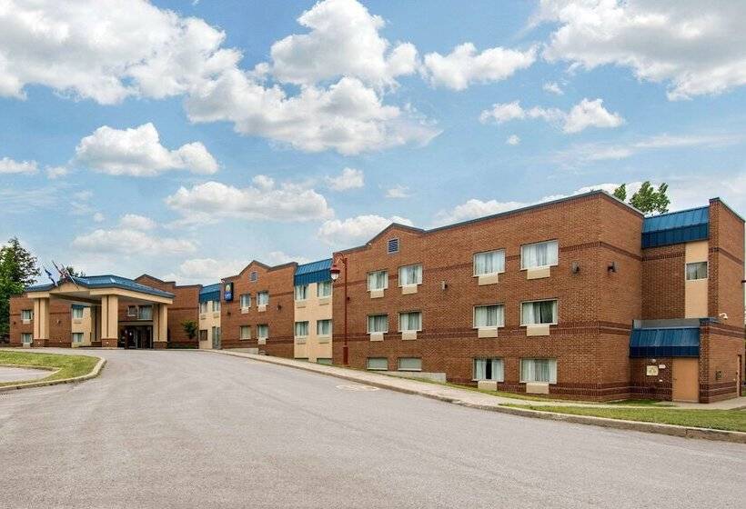 Отель Comfort Inn & Suites Shawinigan