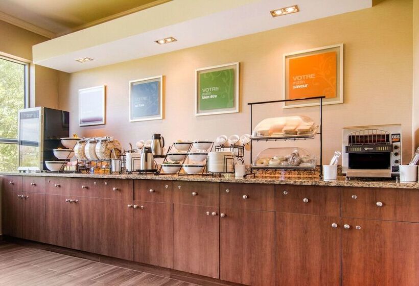 Отель Comfort Inn & Suites Shawinigan