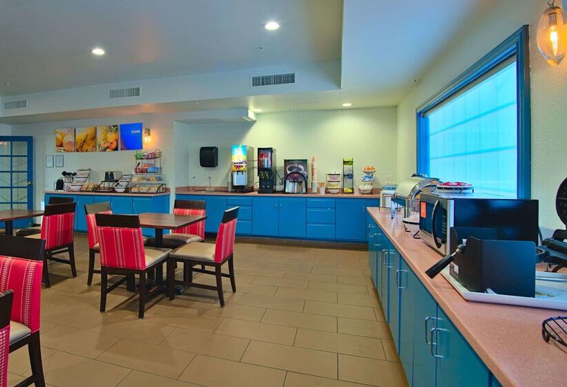 בית מלון כפרי Comfort Inn & Suites Sierra Vista Near Ft Huachuca