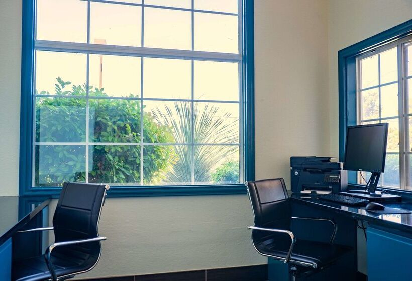 בית מלון כפרי Comfort Inn & Suites Sierra Vista Near Ft Huachuca