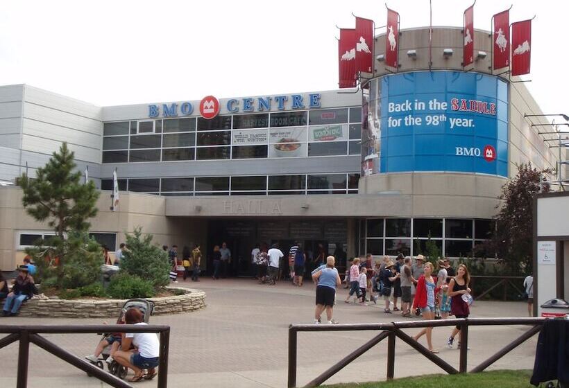 בית מלון כפרי Comfort Inn & Suites South