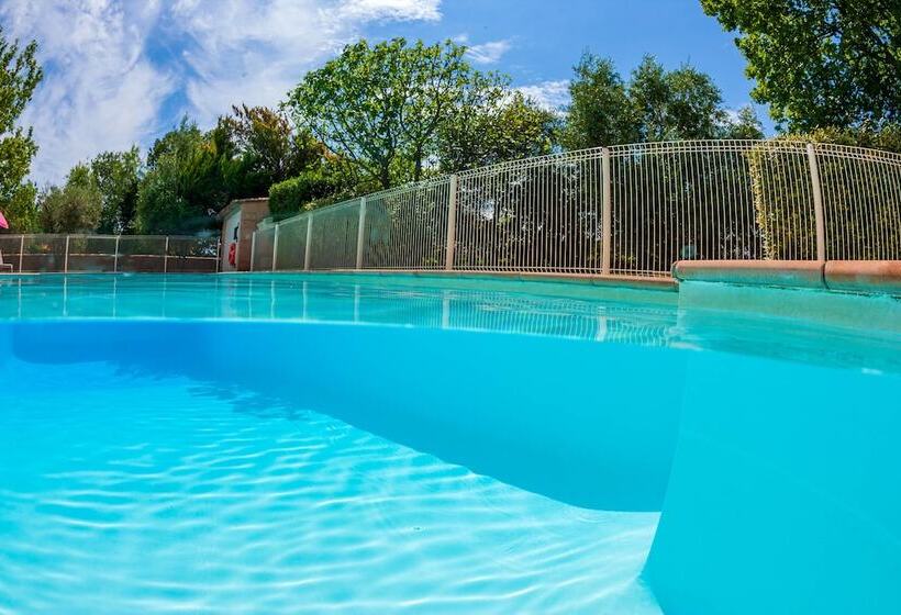 Logis Hotel Noemys Pont De L Etoile