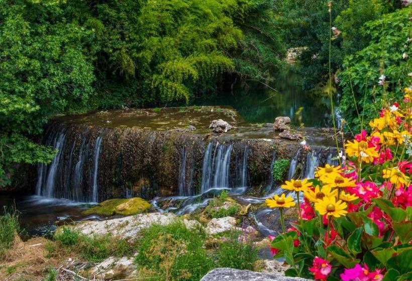 Logis Hotel Noemys Pont De L Etoile