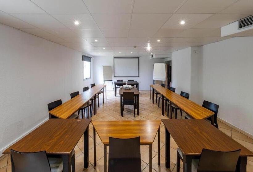 Logis Hotel Noemys Pont De L Etoile