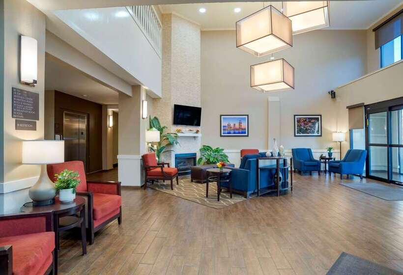 בית מלון כפרי Comfort Suites Mobile East Bay