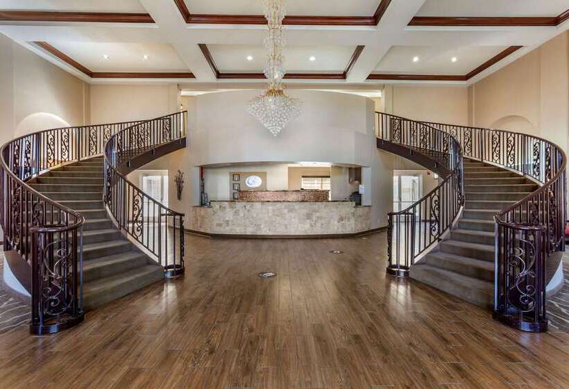 هتل Comfort Suites Phoenix Airport