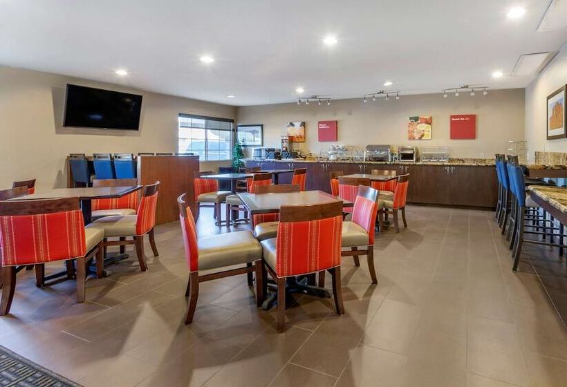 هتل Comfort Suites Phoenix Airport