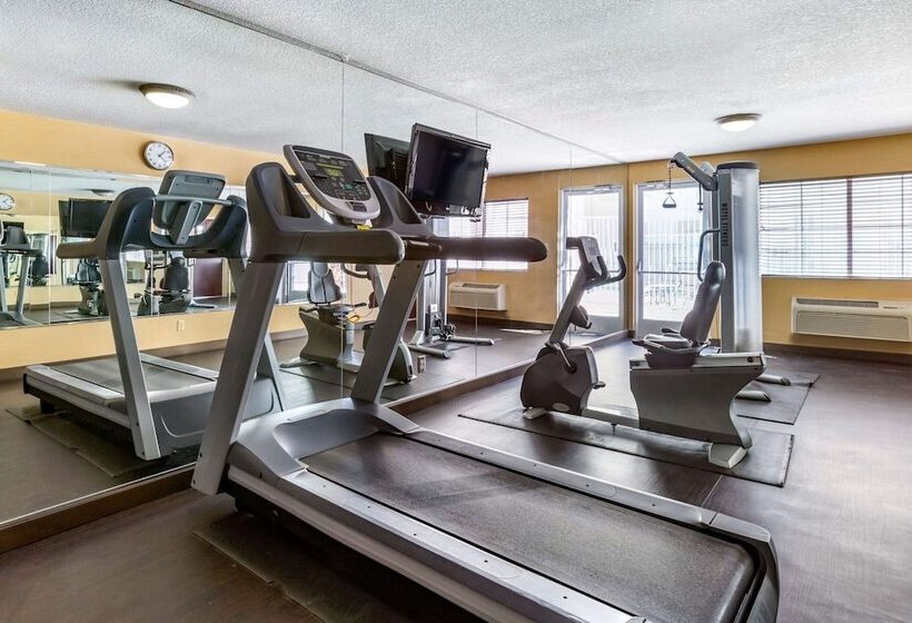 هتل Comfort Suites Phoenix Airport