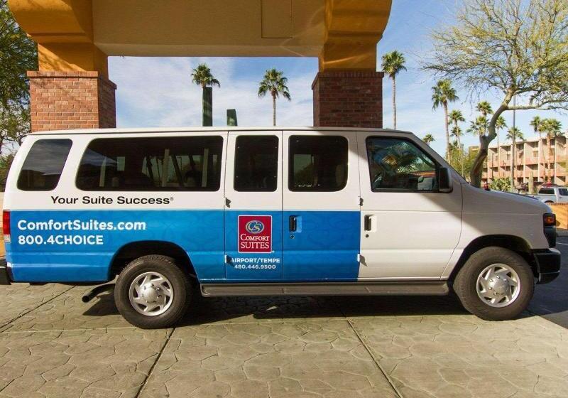 هتل Comfort Suites Phoenix Airport