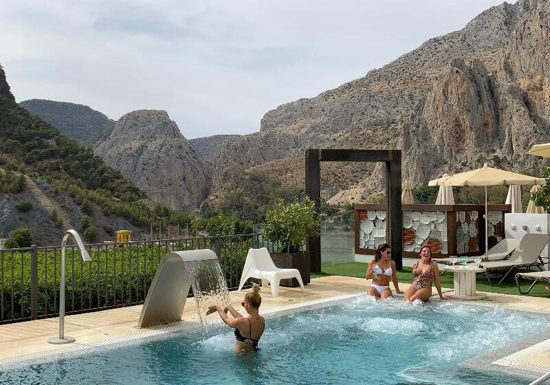 Отель Complejo Turistico La Garganta