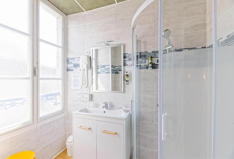 فندق Logis Hôtel De France