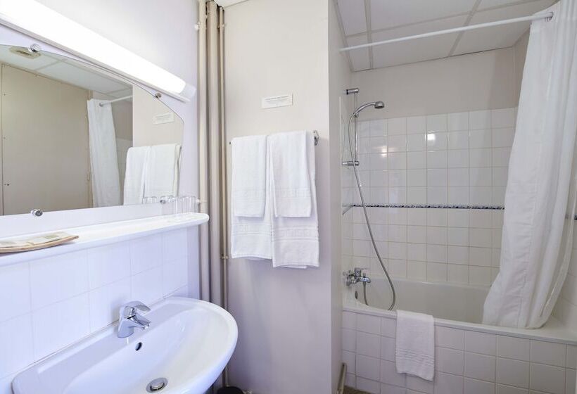 ホテル Hôtel De France   Beaune