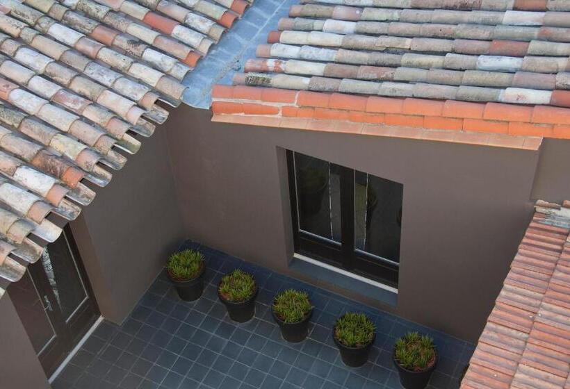 Отель De L Octroi