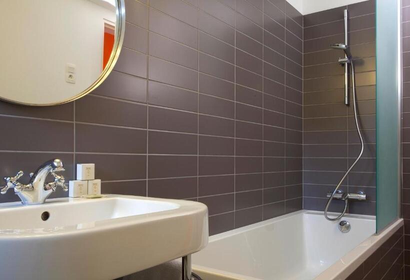 Отель De L Octroi