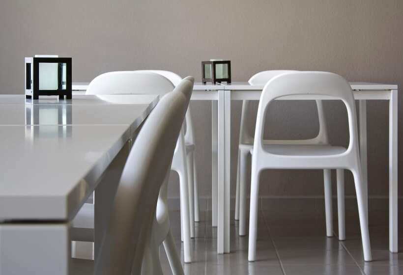 Отель De L Octroi