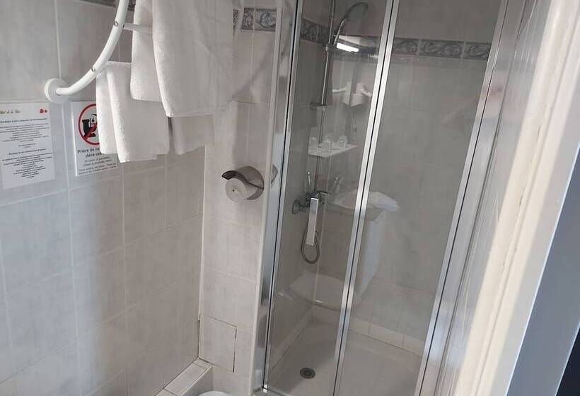 בית מלון כפרי De La Paix