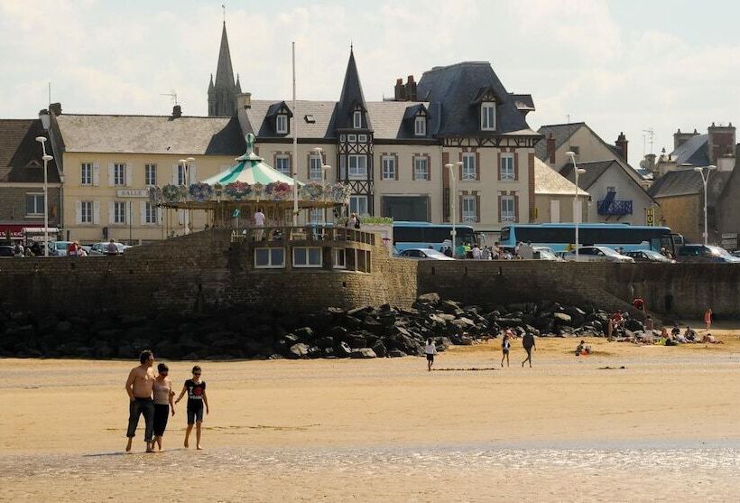 ホテル De Normandie