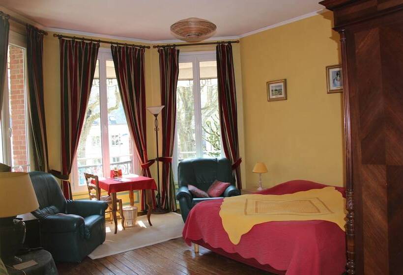 호텔 Hôtel De Paris Restaurant Bistronomy