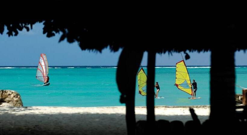 酒店 Diamonds Mapenzi Beach