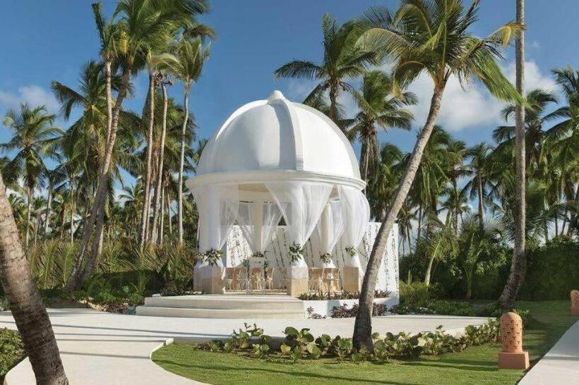 Отель Excellence Punta Cana All Inclusive Adults Only