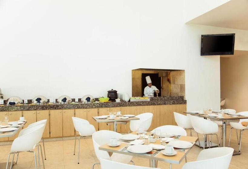 هتل Fiesta Inn Periferico Sur