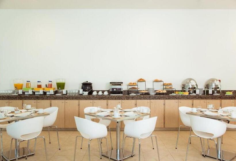 هتل Fiesta Inn Periferico Sur