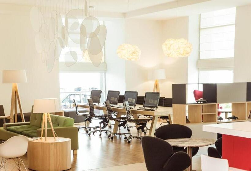 هتل Fiesta Inn Periferico Sur