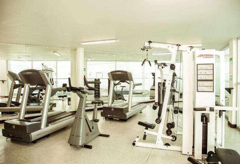 هتل Fiesta Inn Periferico Sur