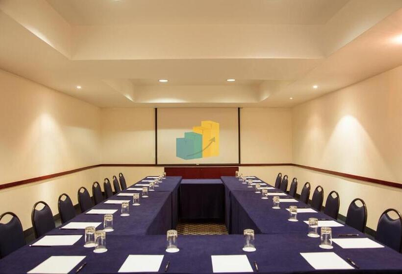 هتل Fiesta Inn Periferico Sur