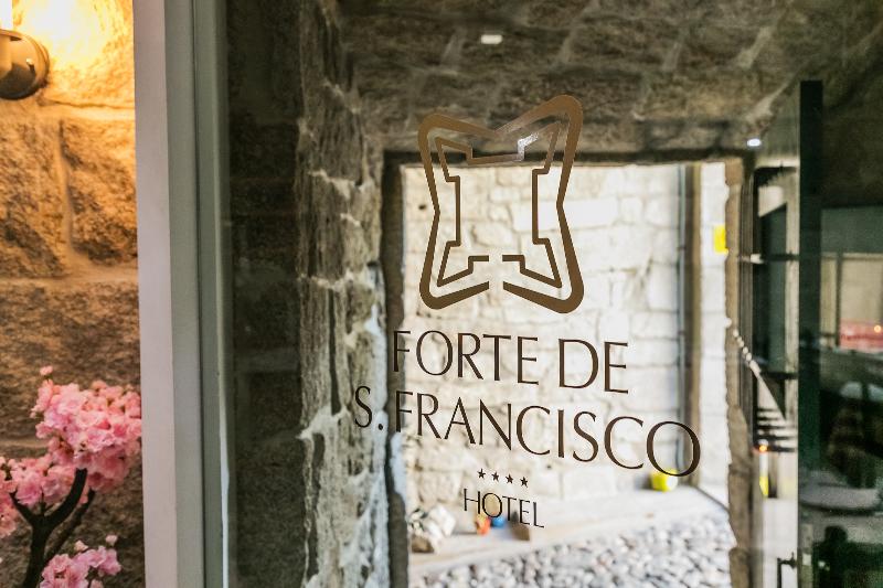 Forte De São Francisco Hotel Chaves