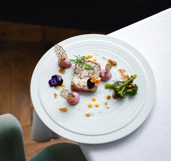 Отель Grand Hôtel Du Parc   Teritoria