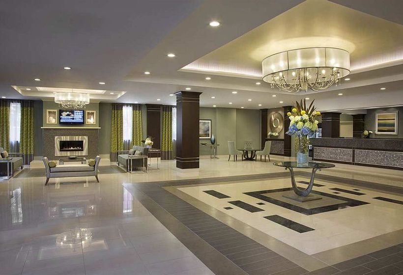 Отель Hilton Garden Inn Toronto City Centre