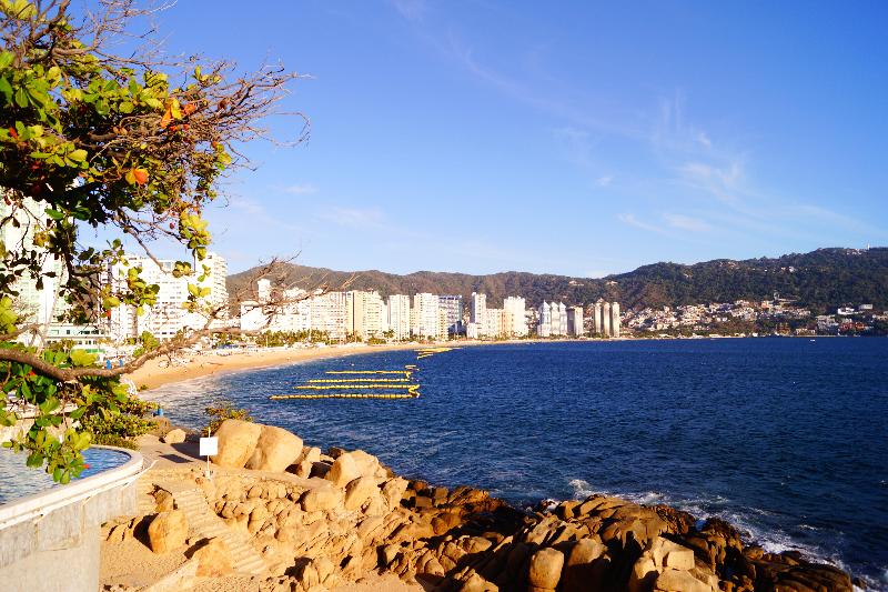 בית מלון כפרי Holiday Inn Resort Acapulco