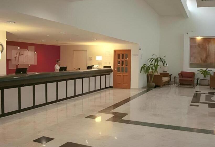 בית מלון כפרי Holiday Inn Resort Acapulco