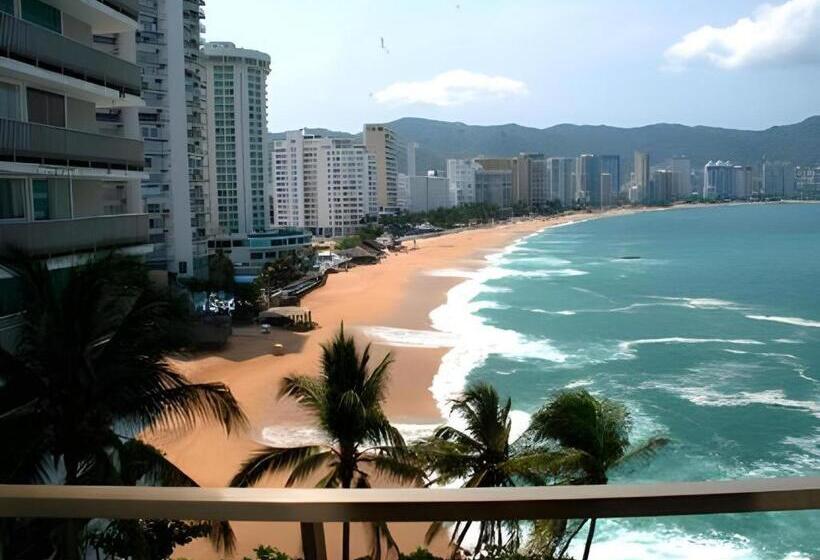 בית מלון כפרי Holiday Inn Resort Acapulco