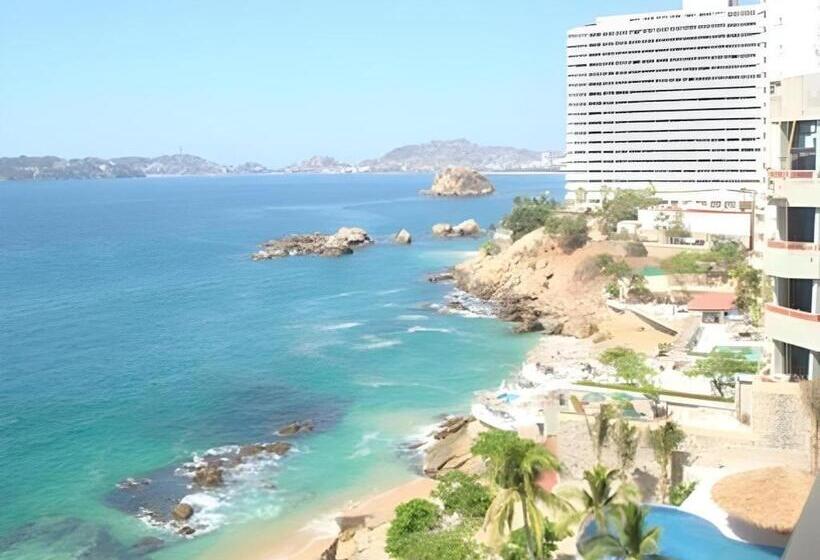 בית מלון כפרי Holiday Inn Resort Acapulco