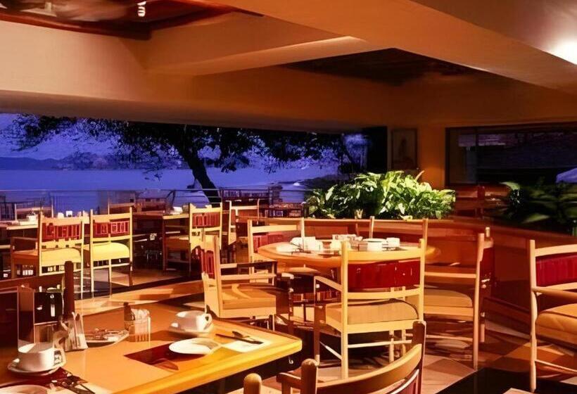 בית מלון כפרי Holiday Inn Resort Acapulco