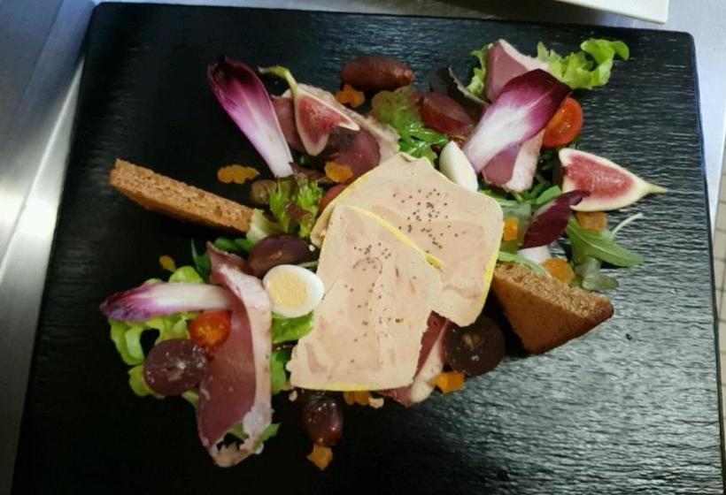 Отель Hostellerie De La Crémaillère