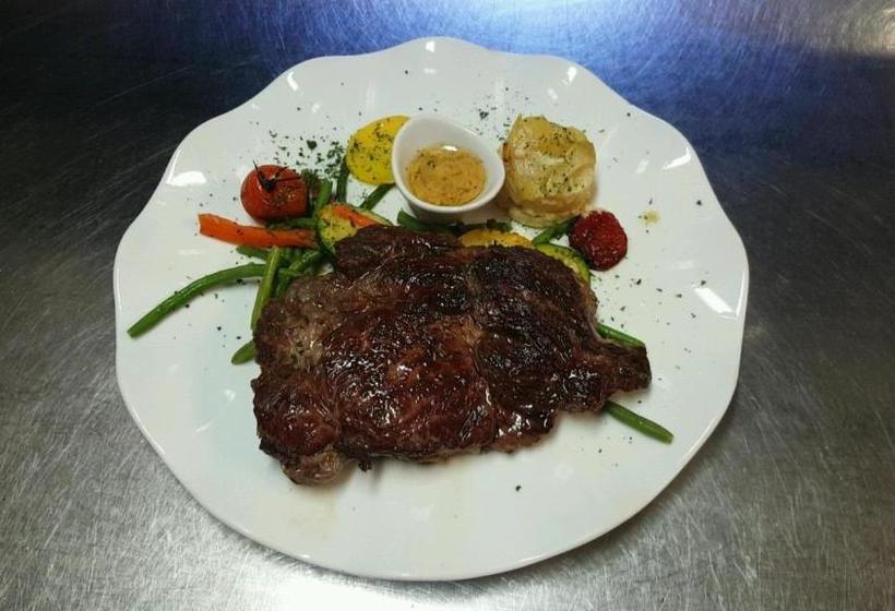 Отель Hostellerie De La Crémaillère