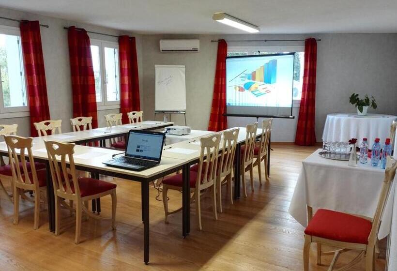 ホテル Hostellerie Saint Benoît