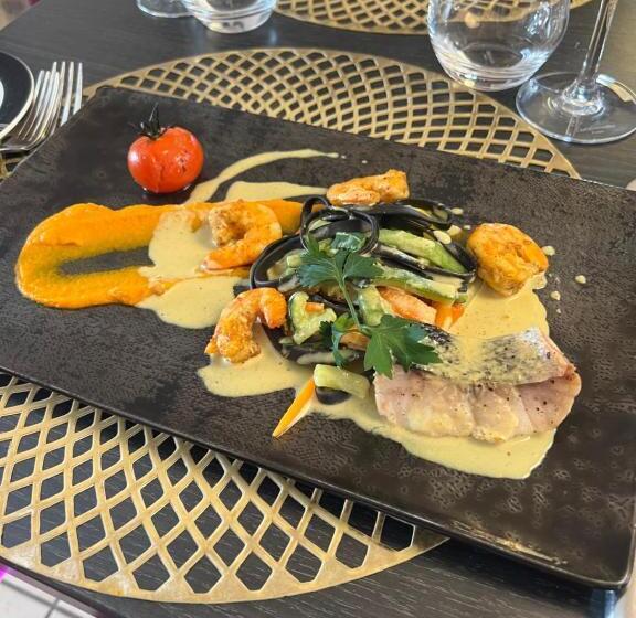 La Glycine Hotel Et Spa