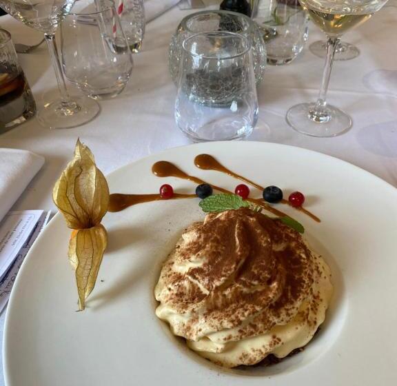 La Glycine Hotel Et Spa