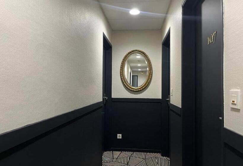 ホテル Hôtel De France   Beaune