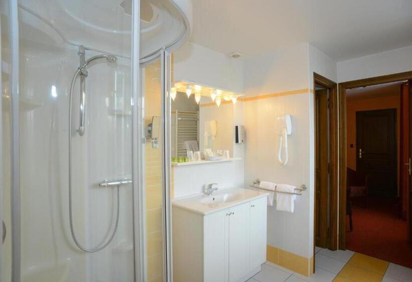 בית מלון כפרי Hôtel De La Croix D Or