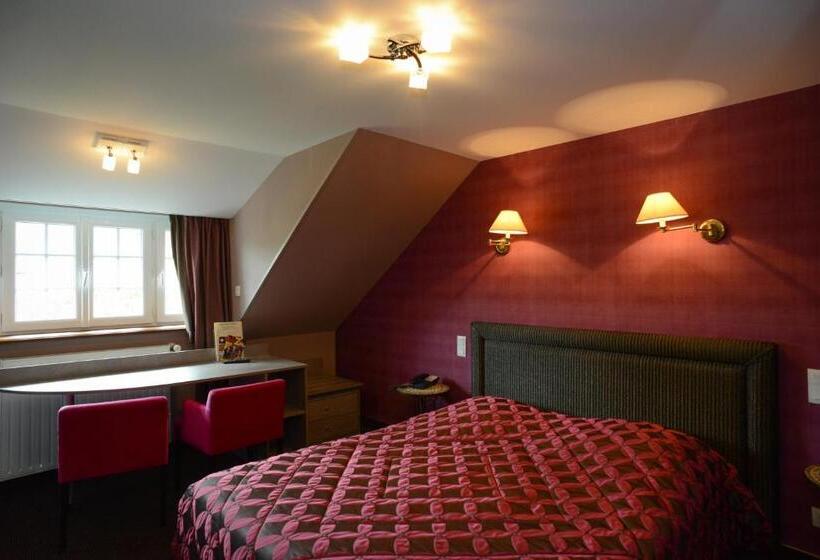 בית מלון כפרי Hôtel De La Croix D Or