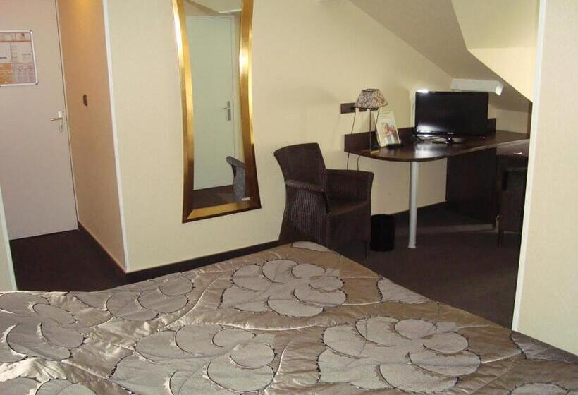 בית מלון כפרי Hôtel De La Croix D Or